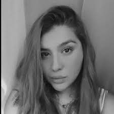 Alejandra Bucio's Instagram, Twitter & Facebook