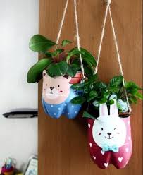 Dekorasi pohon natal bunga salju dari sedotan bekas. Kerajinan Tangan Dari Bekas Botol Minyak Wangi Ide Kreatif