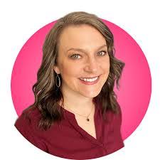 Kylie Hilliard's Instagram, Twitter & Facebook