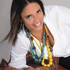 Nadia Cantu's Instagram, Twitter & Facebook