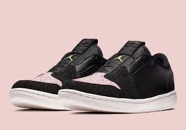 The Jordan 1 Low Slip Adds A Silt Red Toebox