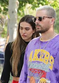 Scott disick was on hand to help his girlfriend amelia hamlin wave goodbye to her teenage years in style as he gifted her with a dazzling diamond necklace. Scott Disick S Girlfriend Amelia Hamlin 19 Spotted With Bruised Face And Puffy Lips Mirror Online