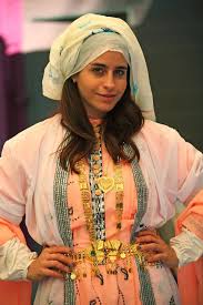 Kartal tibet kimdir eski ve yeni hali? Mucize Oyuncularindan Busra Pekin In Mahsun Kirmizigul Facebook