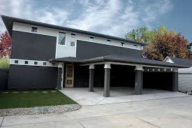 Modern Designed Home Design By John Webb Construction Design Portland Oregon Niche Windows Are His Signature Home Builders House Design Construction Design