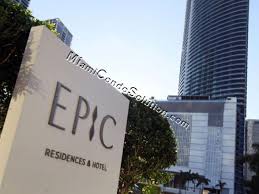 The armani residences sunny isles es una torre de apartamentos de 56 pisos con 308 residencias. Epic Miami Condos Y Departamentos De Venta En Downtown Miami