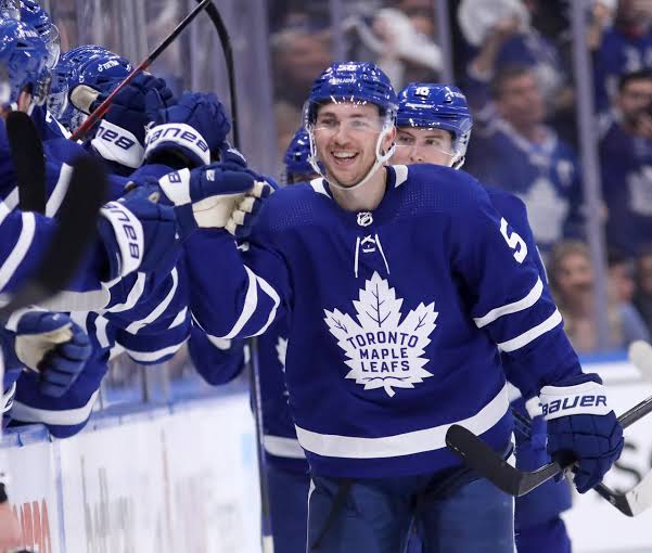 Maple Leafs' Bunting Set to Repeat Breakout Season - The Hockey Writers - -  NHL News, Analysis & More