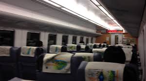 At the time of the accident, the train was carrying nearly 350 passengers. è‡ºéµtemu1000å¤ªé­¯é–£è™Ÿè»Šå»‚å…§æ™¯ Youtube