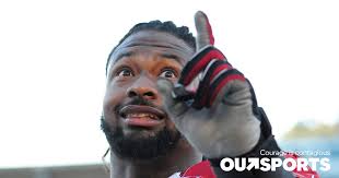 NFL player Darnell Dockett goes off when ex-teammate suggests he's gay