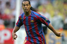 Ronaldinho sends message to fans after retiring from football | Barca Blaugranes