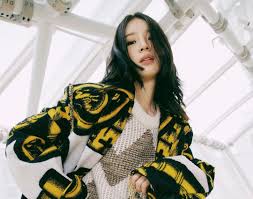 Most fashion peeps are wearing masks due to . 10 Korean Fashion Influencers To Follow On Instagram Today