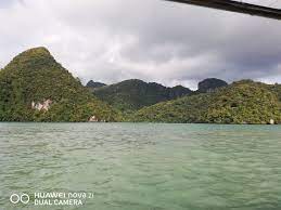 Langkawi:tasik dayang bunting by hairil hazlan. Misteri Tasik Dayang Bunting Langkawi
