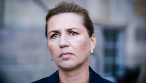 Ligeglad med at Candy gav Peter et 'hånd-job'