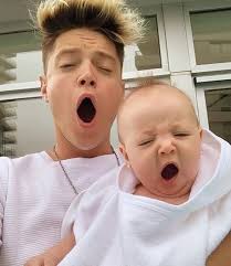 En junio del 2019, junto con su prometida amira chediak, le dieron la bienvenida a su primera hija llamada roma. 230 Ideas De Lionel Ferro Son Luna Lionel Ferro Elenco De Soy Luna