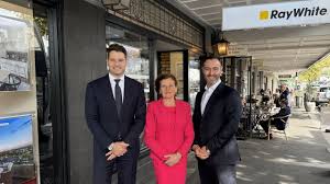 Ray White Remuera recommits to Ray White network