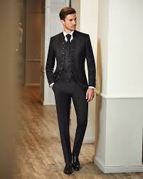 Wohoo Elegant Und Bestens Gekleidet In Einem Anzug Von Wilvorst Modefurmanner Anzug Fashionstyle Menswe Anzug Hochzeit Mann Anzug Hochzeit Hochzeitsanzug