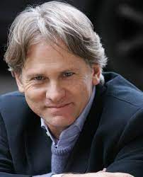 Born in rome, pretty active on stage, after several small film roles scarpati had his. Giulio Scarpati Una Vita Tra Teatro E Fiction Di Successo Agoravox Italia