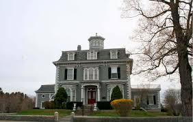 Planning to redo your home's roof? 20 Wonderful Mansard House House Plans