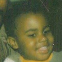 Lora Rivera's Instagram, Twitter & Facebook