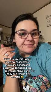 Jessie Teague's Instagram, Twitter & Facebook