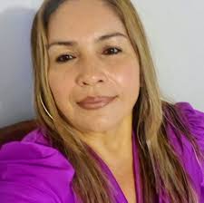 Chistes, bromas y más added a new...