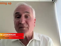 Wingstop stock sizzles as former Sonic director joins board