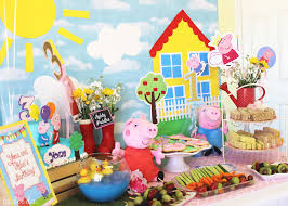 A Beautiful Peppa Pig Table Set Up By La Dee Da Studio Peppa Pig Tea Party Table Set Up