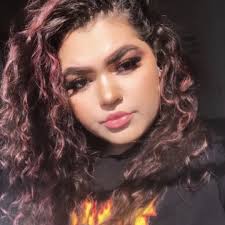 Stream Cassandra Costa music