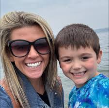 That feeling when...you realize that it's only Tuesday. 😳 😶 😆 (via Jukin  Media)