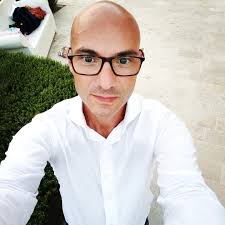 Planning a 2027 France & Italy Group Trip with Airbnb