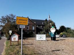 Jun 01, 2021 · gabriele irlbeck ist vor 57 jahren in labbeck geboren und in moers aufgewachsen. St Marien Labbeck Sonsbeck Wesel Rennradtipps Fotos Komoot
