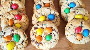 Recette Tuto Cookies M M S Facile Et Rapide Youtube En 2020 Recette Cookies Et Biscuits Beurre De Cacahuete