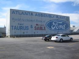 Atlanta Assembly Plant In The Backdrop Is The Ilvs Or As We Called It Elvis The Ilvs Stands For In Line Vehicl Taurus Ford Block Painting Automotive Paint