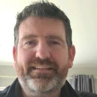 100+ perfiles de «Teeling»