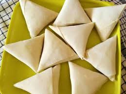 Yuk, temukan berbagai macam resep masakan indonesia sebagai sajian saat bersama keluarga. Resepi Samosa Ayam Frozen Resepimyresepi Boloit Com