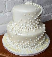 30th Pearl Wedding Anniversary Cake Www Chic Dreams Co Uk 30th Wedding Anniversary Cake Wedding Anniversary Cakes Wedding Anniversary Decorations
