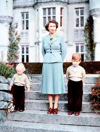 Her majesty's relationship with her kids is a topic explored in season 3 of the netflix series the crown. 32 Things You Probably Didn T Know About Queen Elizabeth Ii Young Queen Elizabeth Queen Elizabeth Ii Birthday Queen Elizabeth