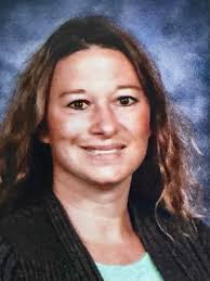 ✨Wednesday Staff Spotlight✨ 🐾Featuring: Darcie Brown aka Mrs. Brown  🐾Position: Assistant Preschool Teacher 🐾Education & time at Atlanta  Community School: "I've been in this position with the preschool program  for five years."