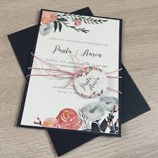 Um die perfekte einladungskarte für hochzeit auf dem lande zu gestalten bieten wir ihnen eine große auswahl an mustern, motiven und farben. Hochzeitseinladung Navy Rosa Einladungskarten Hochzeit Einladungen Hochzeit Einladungen