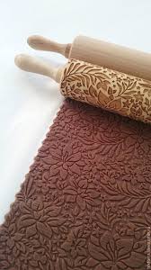 Skalka S Uzorom Alenkij Cvetochek Kupit Na Yarmarke Masterov Bptqrru Skalki Sankt Peterburg Engraved Rolling Pins Embossed Rolling Pin Diy Laser Cutter
