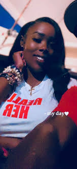 Can I see your bracelets you're making??