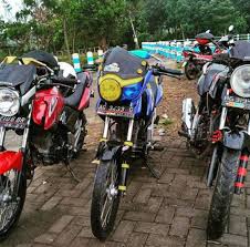 Honda tiger 2011 spek harian touring (bukan motor balap) budayakan kali ini saya berkesempatan untuk meriview honda tiger herex modifikasi yang sangat simpel simak vidionya sampai selesai ya. Herex Sebuah Fenomena Yg Keluar Dari Bayang Bayang Doktrin Pabrikan Motor 5osial S Blog