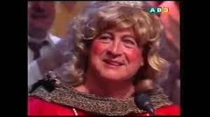 Tintin et Milou (Philippe Castelli, Sim, Jacques Pradel, Pierre Bellemare,  Francis Perrin)