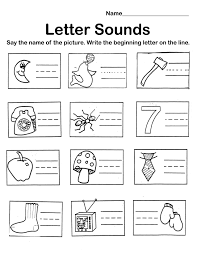 Free Alphabet Worksheets For The Beginners Kiddo Shelter Kindergarten Phonics Worksheets Beginning Sounds Worksheets Letter Worksheets Kindergarten