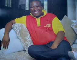 The bodyguards of eff leader julius malema allegedly fired live rounds at party members who threw bottles at his car when he was leaving a party conference on saturday in gauteng. Julius Malema Speaks Soul Safari