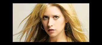 People who liked linda király's feet, also liked Elet Stilus Kiraly Linda Koronavirusos Volt Hvg Hu