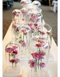 Le centre de la table au crochet est une tradition. Centre De Table Original Pour Mariage Centre De Table Nos 20 Jolies Idees Pour Un Mariage Centre De Table Mariage Table Mariage Romantique Idees De Mariage