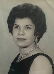 Can someone do this photo in color please.