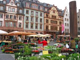 Marketplace In Mainz Germany Mainz Augustiner Deutschland