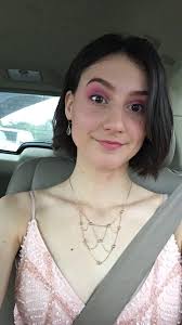 Be honest... does the bob suit me or do i look like a mom? (Im 16 and ive  had long hair my whole life until now) : r/femalehairadvice