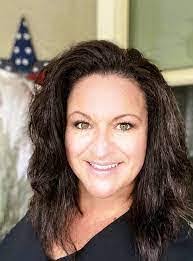 Sasha Laurie's Instagram, Twitter & Facebook